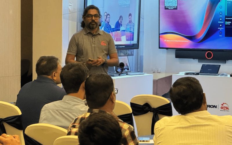 O2K and Crestron Host Strategic Showcase on the Future of Workplace Collaboration