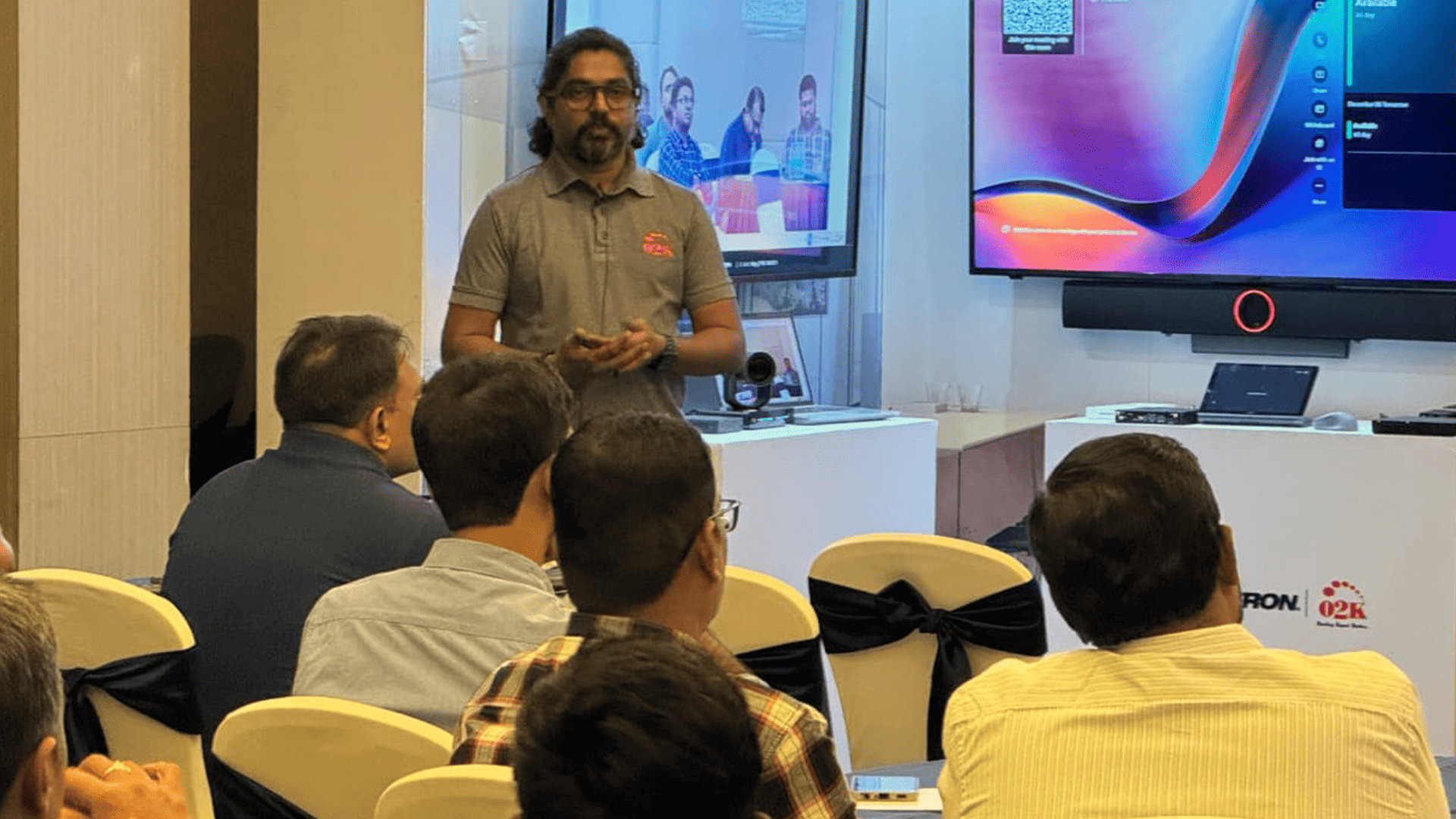 O2K and Crestron Host Strategic Showcase on the Future of Workplace Collaboration