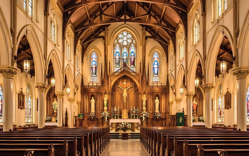 heritage-church-discreet-column-speakers