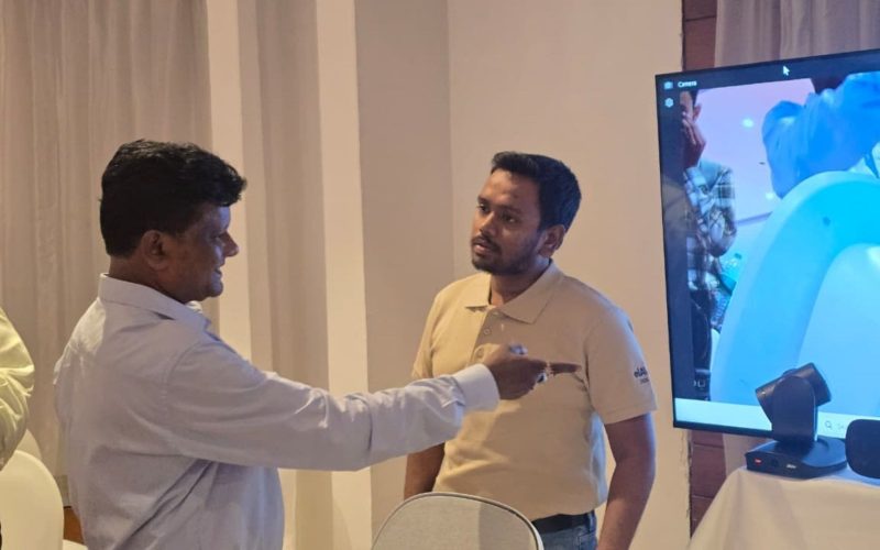 Presenter showcasing intelligent communication and smart collaboration enterprise solutions.