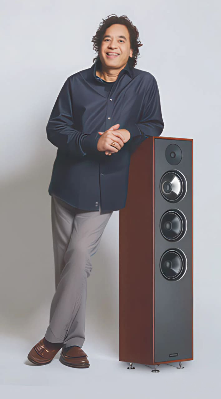Decades of Innovation: From Vintage Hi-Fi to Modern Studio Reference.