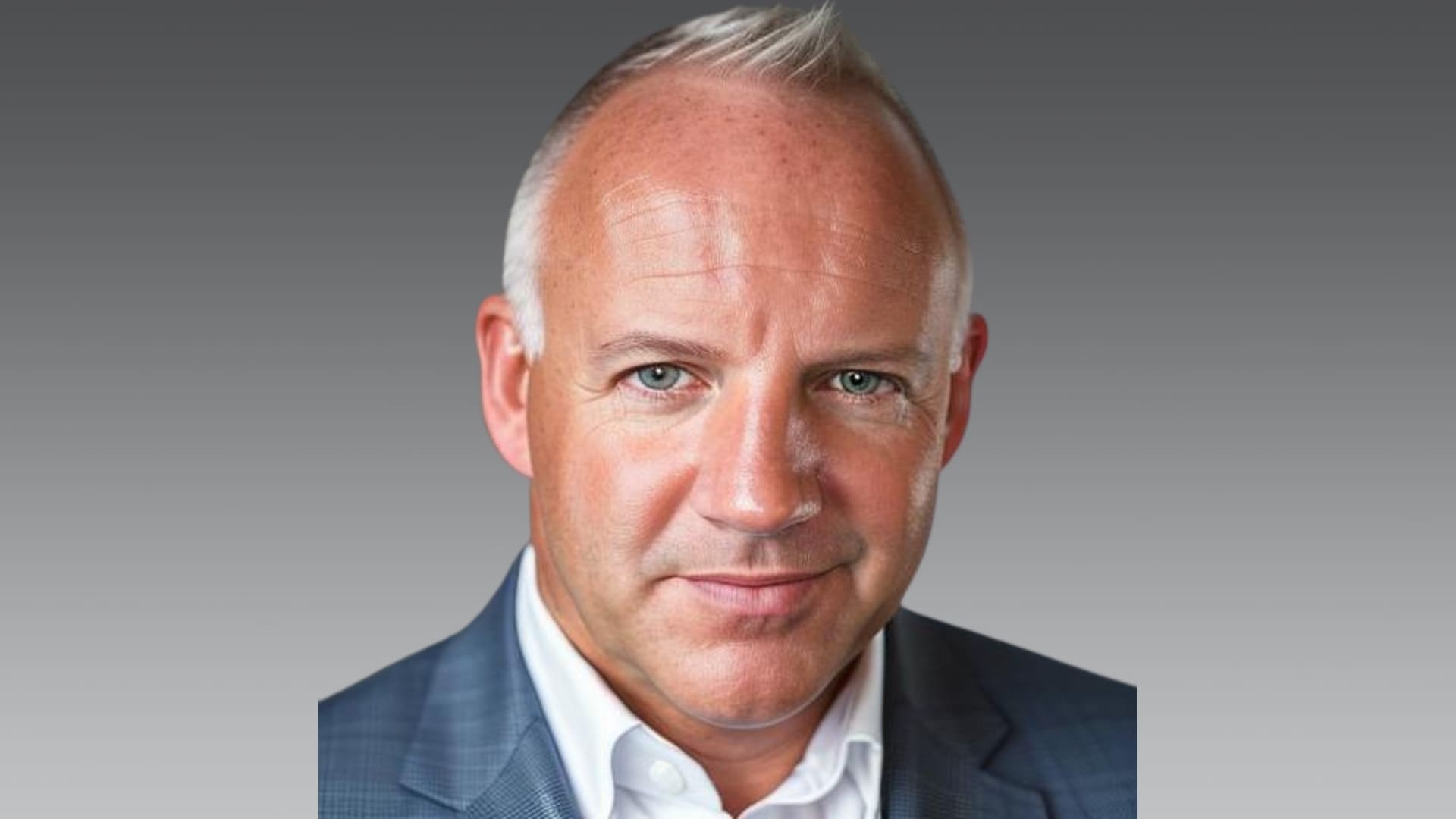 Julian Phillips, Senior Vice President at AVI-SPL
